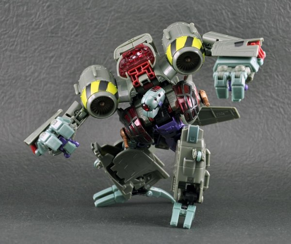 Transformers Reveal The Shield Lugnut  (15 of 18)